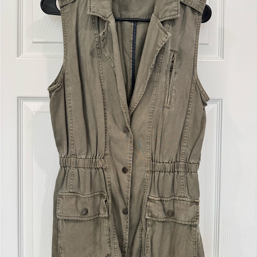 Women's Sleeveless Utility Jacket Vest - Olive Green